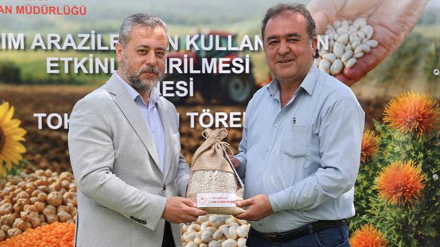 Nevşehir'de çiftçilere 22,2 ton kuru fasulye tohumu dağıtıldı
