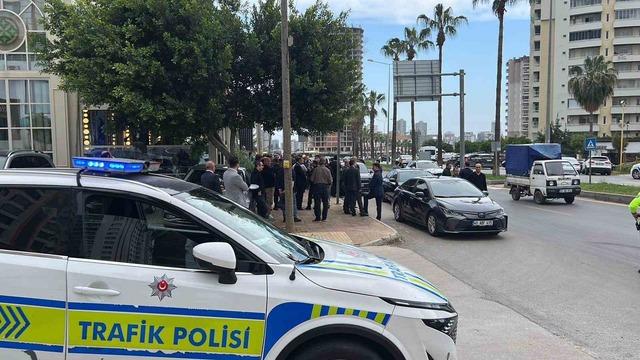 Boğazına çilek kaçarak hayatını kaybeden minik Mustafa Mersin’de toprağa verildi 2