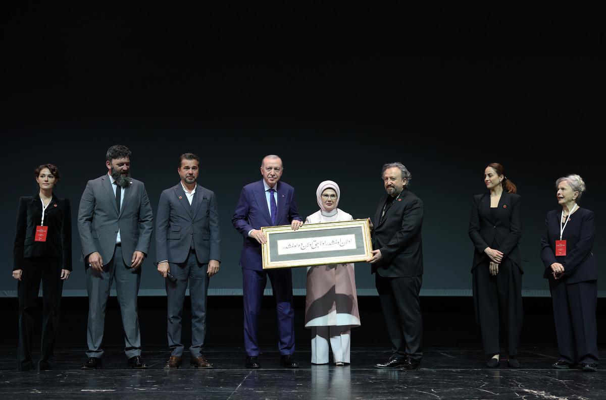 Cumhurbaşkanı Erdoğan, "Bir Adam Yaratmak" filminin galasına katıldı 1