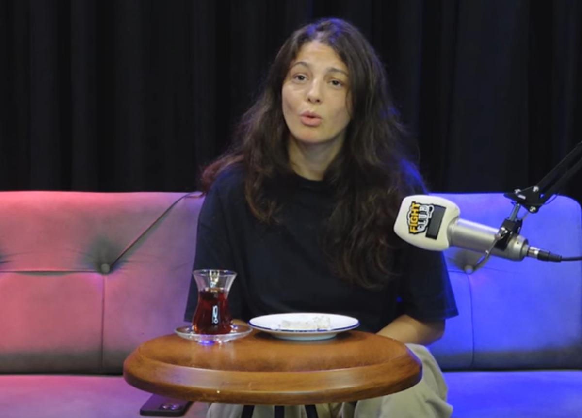 Survivor dan diskalifiye oldu! Seren Ay &Ccedil;etin in amcası bakın kimmiş 1