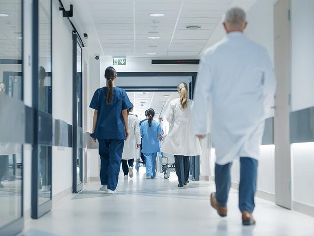 Sağlıkta yeni d&ouml;nem: O hizmetlere erişim kolaylaştırıldı