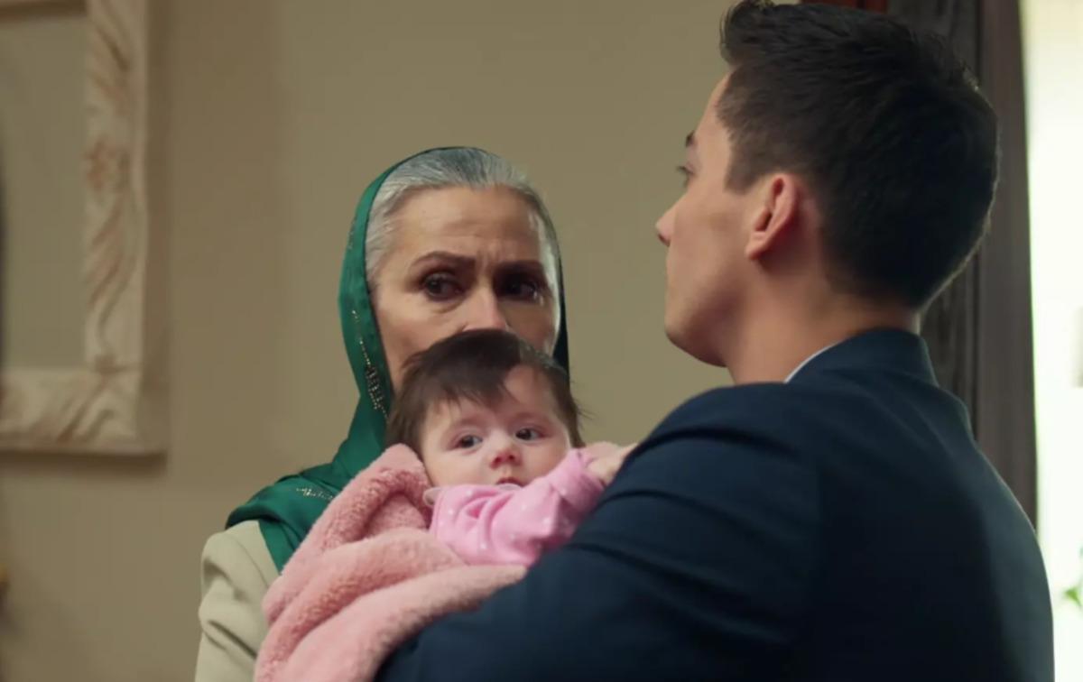 Uzak Şehir 60. b&ouml;l&uuml;m fragmanı merak edildi! Son sahne tepki &ccedil;ekti 2