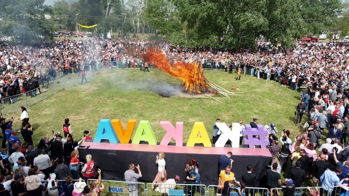 Akın akın geliyorlar  Oteller doldu, kapasiteyi aştık  Sokaklarda başladı 5