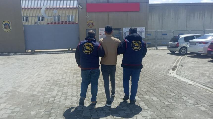 Kesinleşmiş 17 yıl cezayla aranan şahıs yakalandı