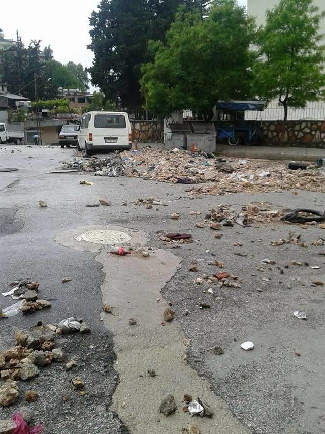 Hatay'da sağanak yağış sele dönüştü