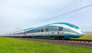 Demiryollarında yeşil d&ouml;n&uuml;ş&uuml;m: Yolcu Taşıma Platformu ile 3 bin ağacın kesilmesi &ouml;nlendi