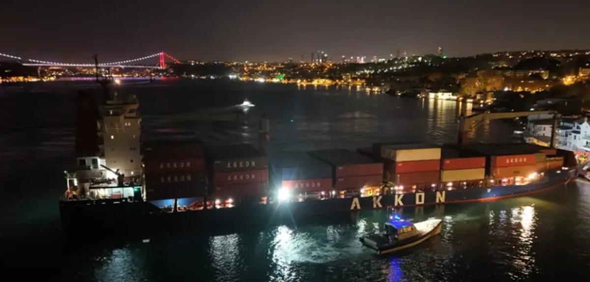 Y&uuml;k gemisinin M&uuml;ge Anlı nın yalısına &ccedil;arptığı iddia edildi! Ger&ccedil;ek ortaya &ccedil;ıktı 1