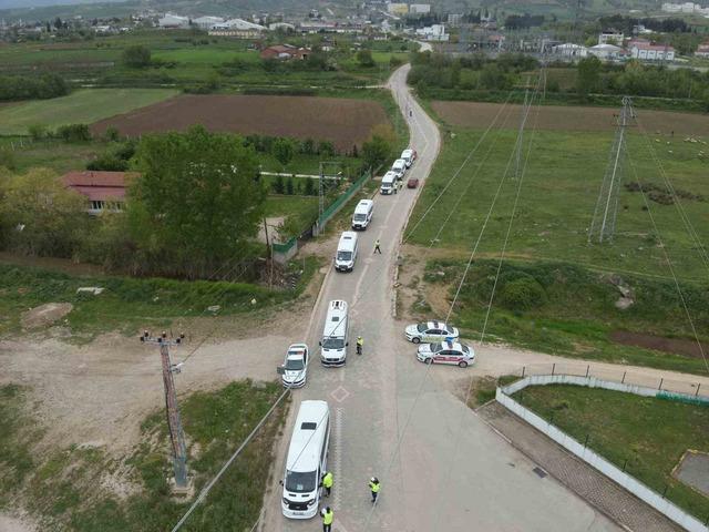 Erbaa&rsquo;da kurallara uymayanlara servis s&uuml;r&uuml;c&uuml;lerine ceza yağdı 2