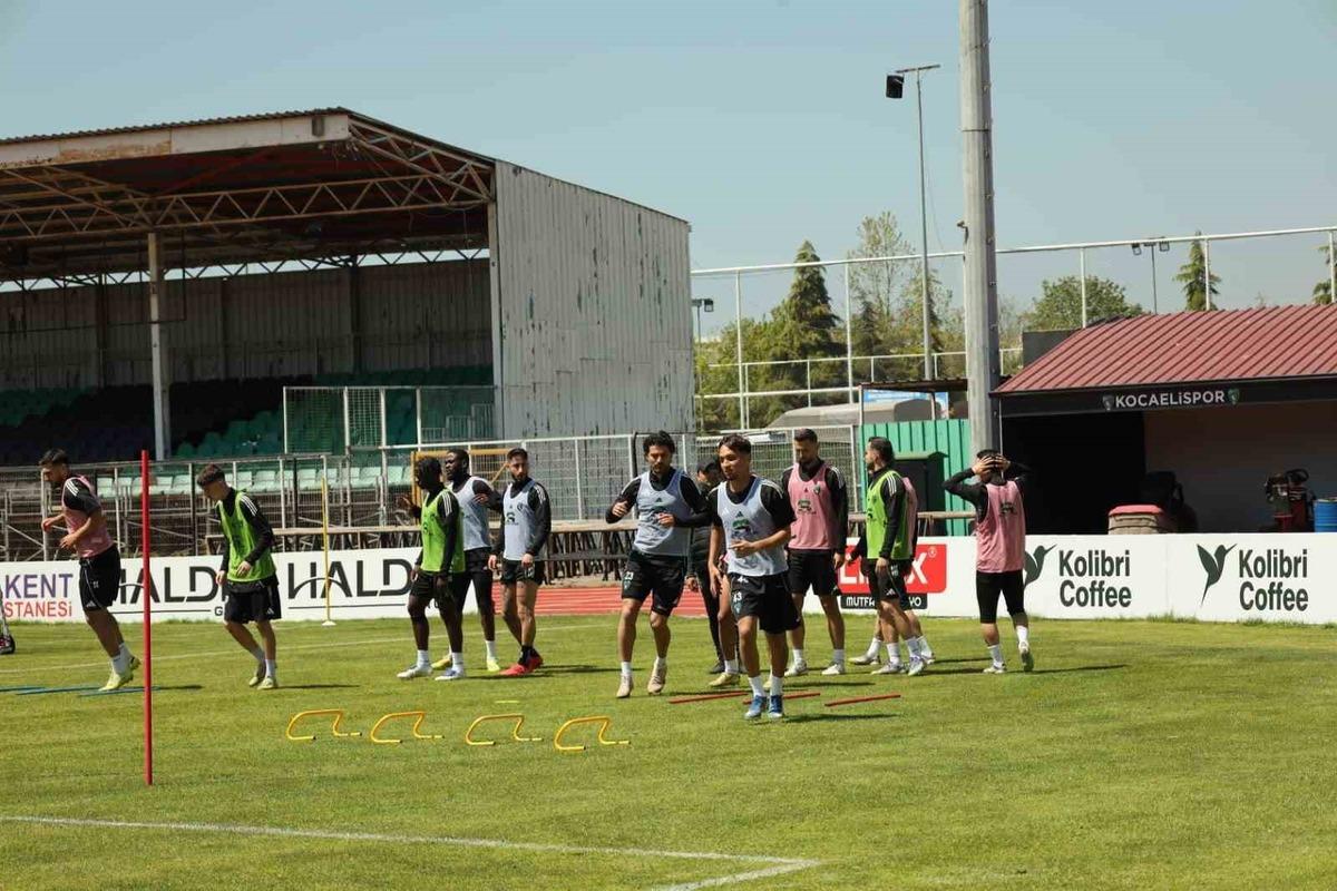 Sel&ccedil;uk İnan: "Ligi 8. ya da 7. bitirme ihtimalimiz var" 2