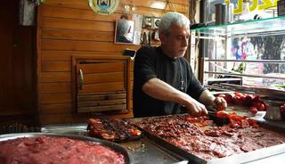 Şanlıurfa K&uuml;lt&uuml;r Yolu'nda lezzet noktaları esnafı coşturdu