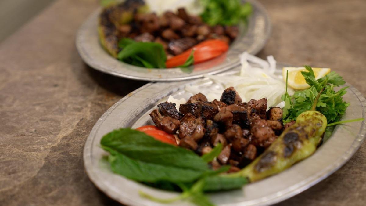 Şanlıurfa K&uuml;lt&uuml;r Yolu nda lezzet noktaları esnafı coşturdu 1