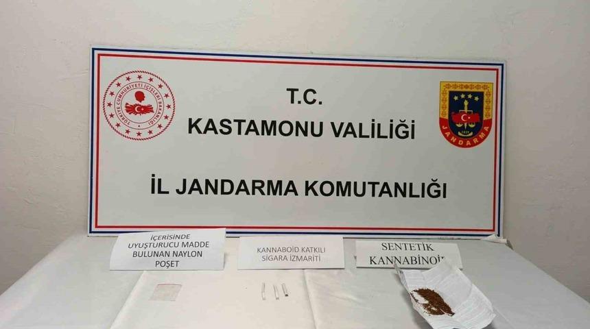 Kastamonu&rsquo;da uyuşturucu operasyonlarında 5 ş&uuml;pheliye g&ouml;zaltı