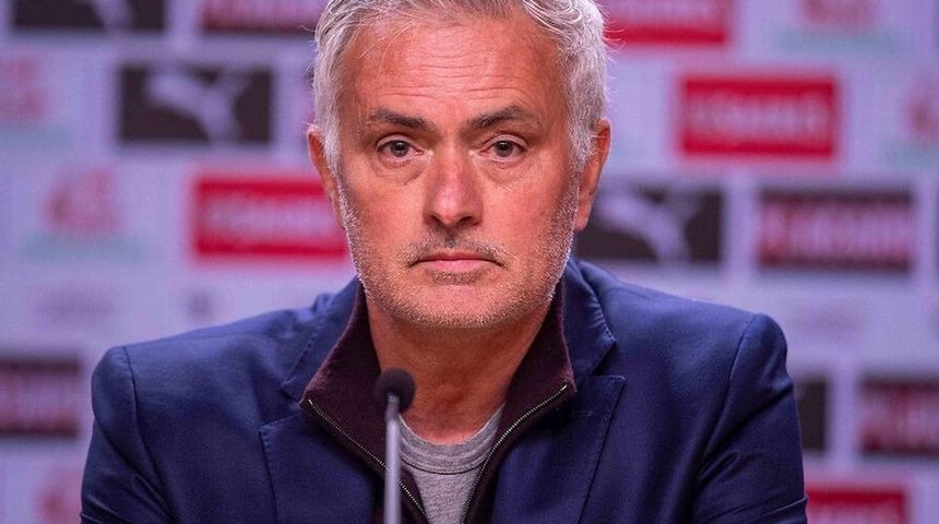 Başkan a&ccedil;ıkladı! Jose Mourinho geri d&ouml;n&uuml;yor