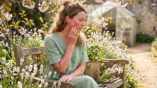 Baharda cilt sorunları artıyor mu? Mantar, alerji, akne uyarısı geldi!