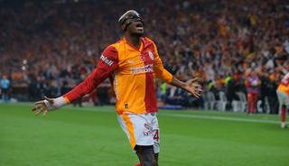 Osimhen'e İtalya'dan hukuki darbe! Mercedes şikayet etmiş