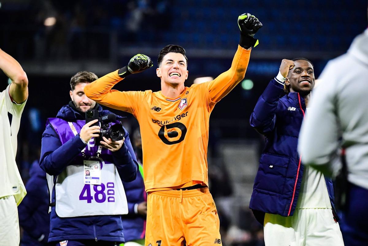 Berke Özer Fransa da zirveye ambargo koydu! Ligue 1 i titretti 2