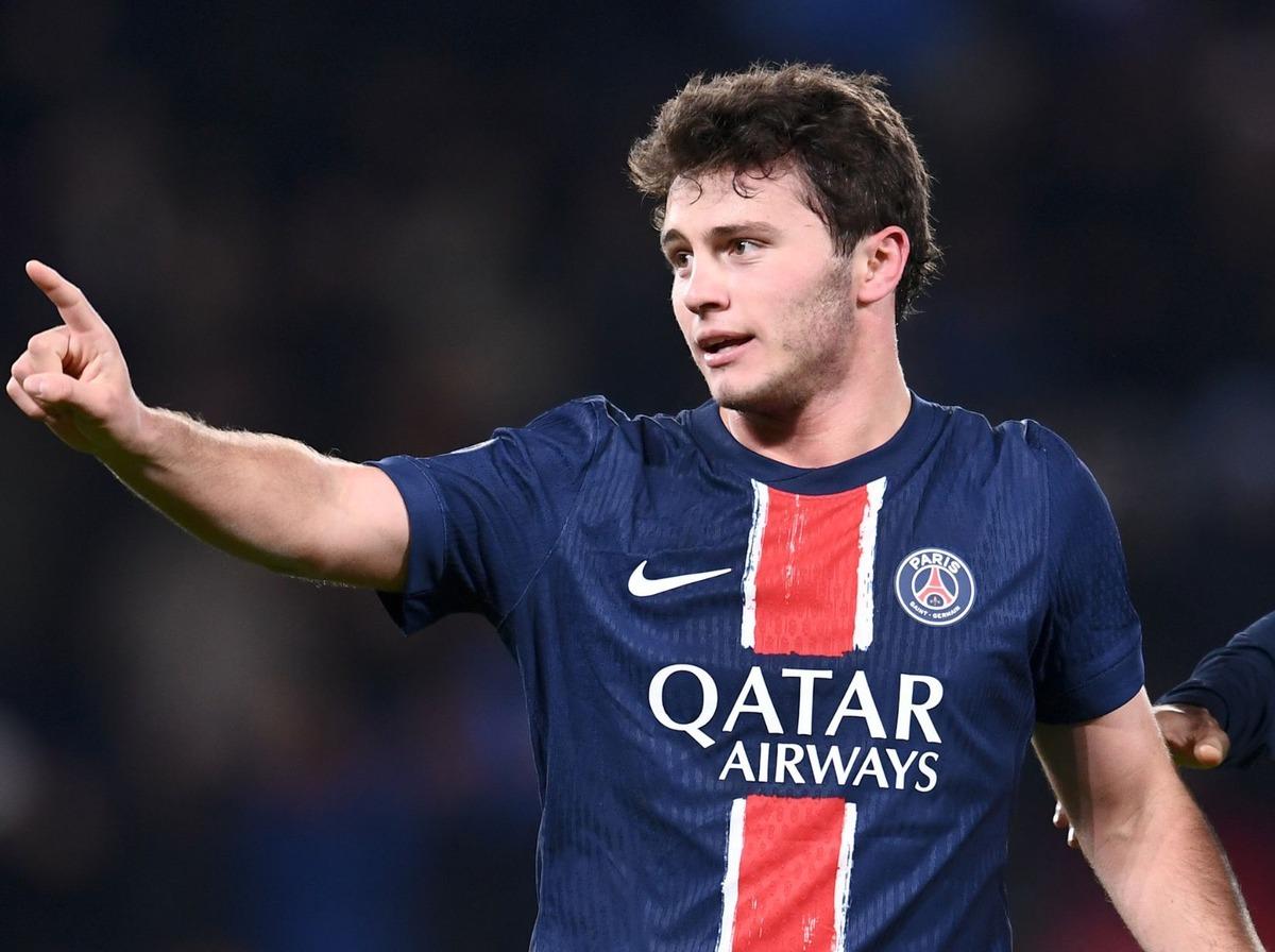 Şampiyonlar Ligi nde tarih yazıldı! PSG-Bayern ma&ccedil;ında gol yağmuru 1