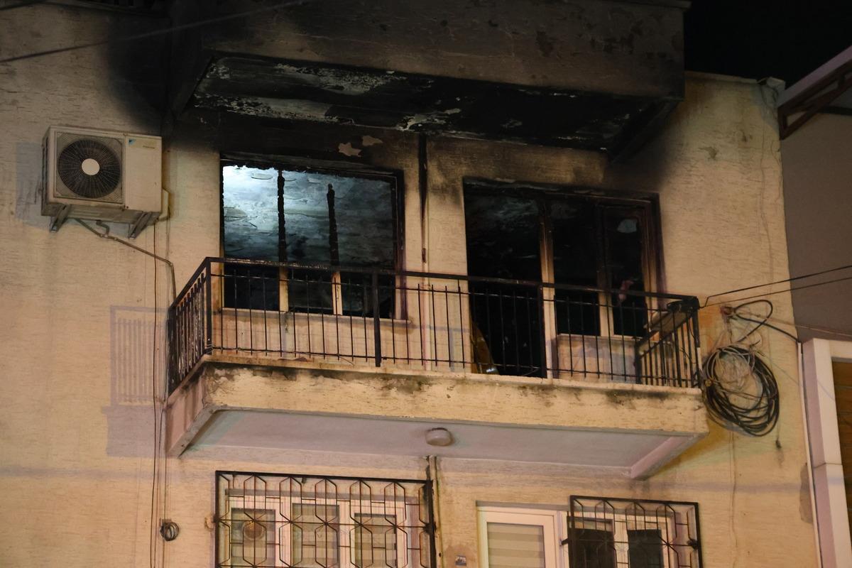 Baba &ouml;ld&uuml;, engelli oğlu ent&uuml;be edildi! 4