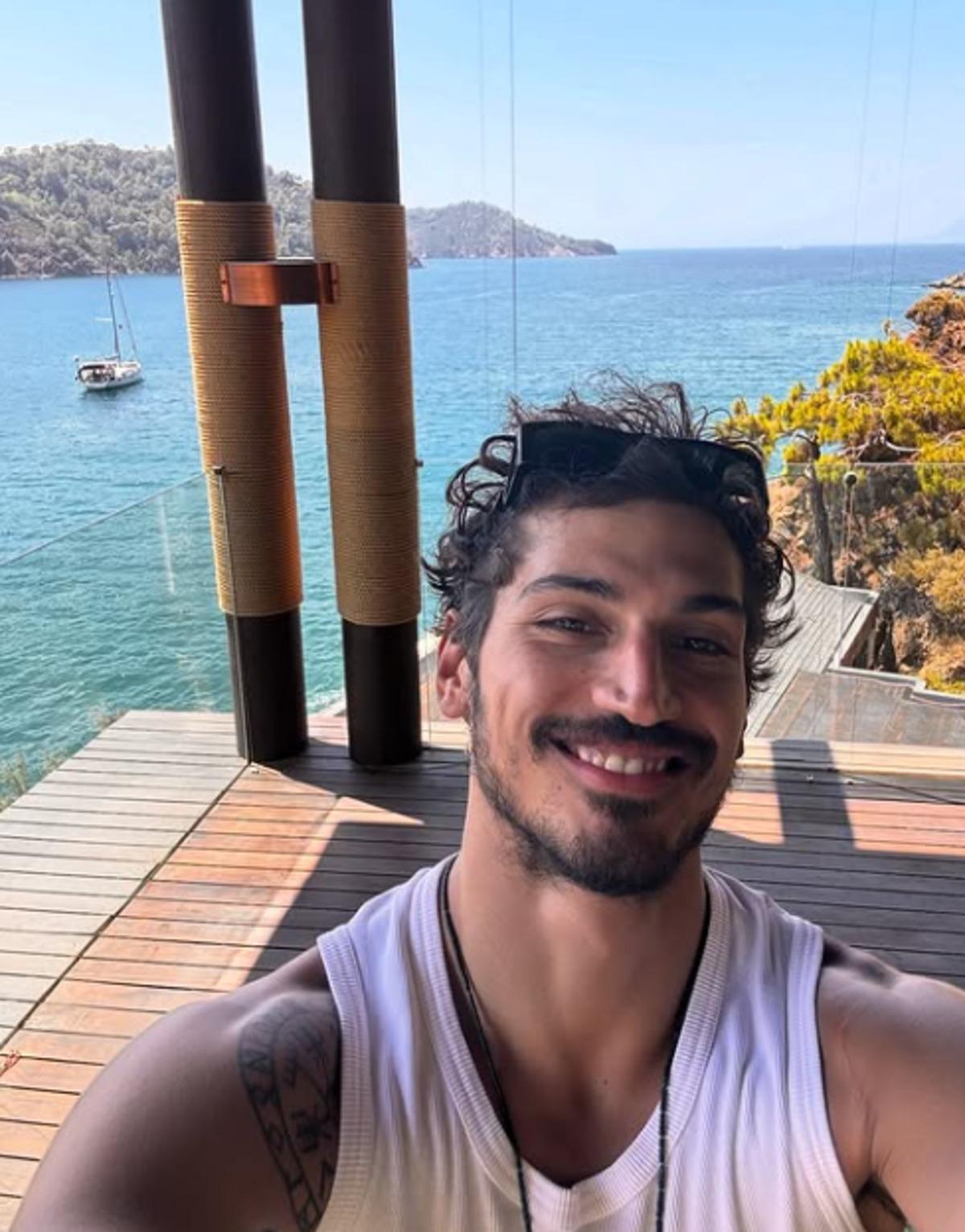 &Uuml;zen haber: Oktay &Ccedil;ubuk&rsquo;un yurt dışı tatilinde kalbi durdu 2