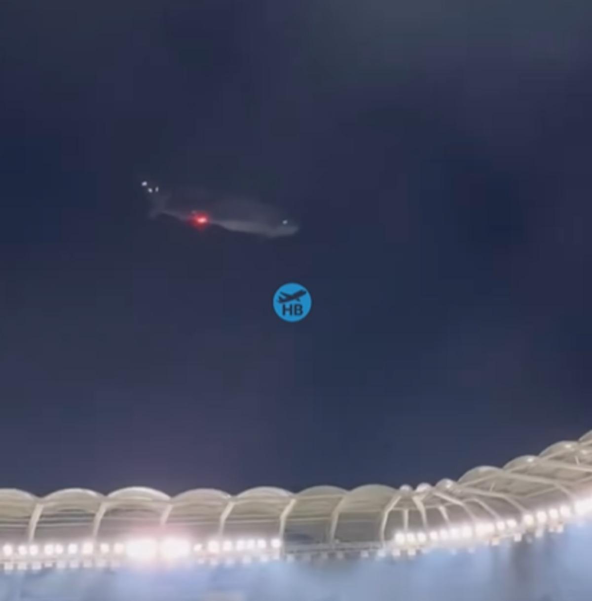 Fenerbah&ccedil;e ma&ccedil;ında stadın &uuml;zerinden F-16 ve Sikorsky ge&ccedil;mişti... Dikkat &ccedil;eken g&ouml;rev değişimi 3