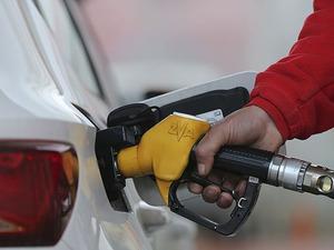 Akaryakıt fiyatları 29 Nisan: Benzin, motorin ve LPG ka&ccedil; TL oldu