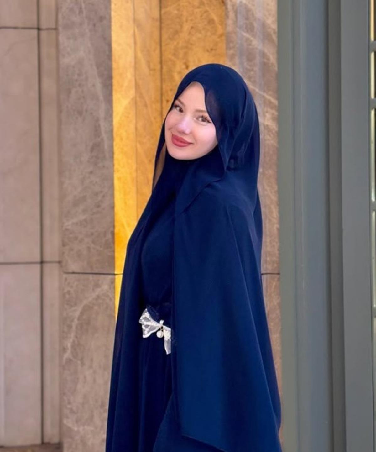 Nihat Hatipoğlu&rsquo;nun oğlu ile videolar &ccedil;ekiyordu! TikTok yayınında 42 dakikada kazandığı para dudak u&ccedil;uklattı  1