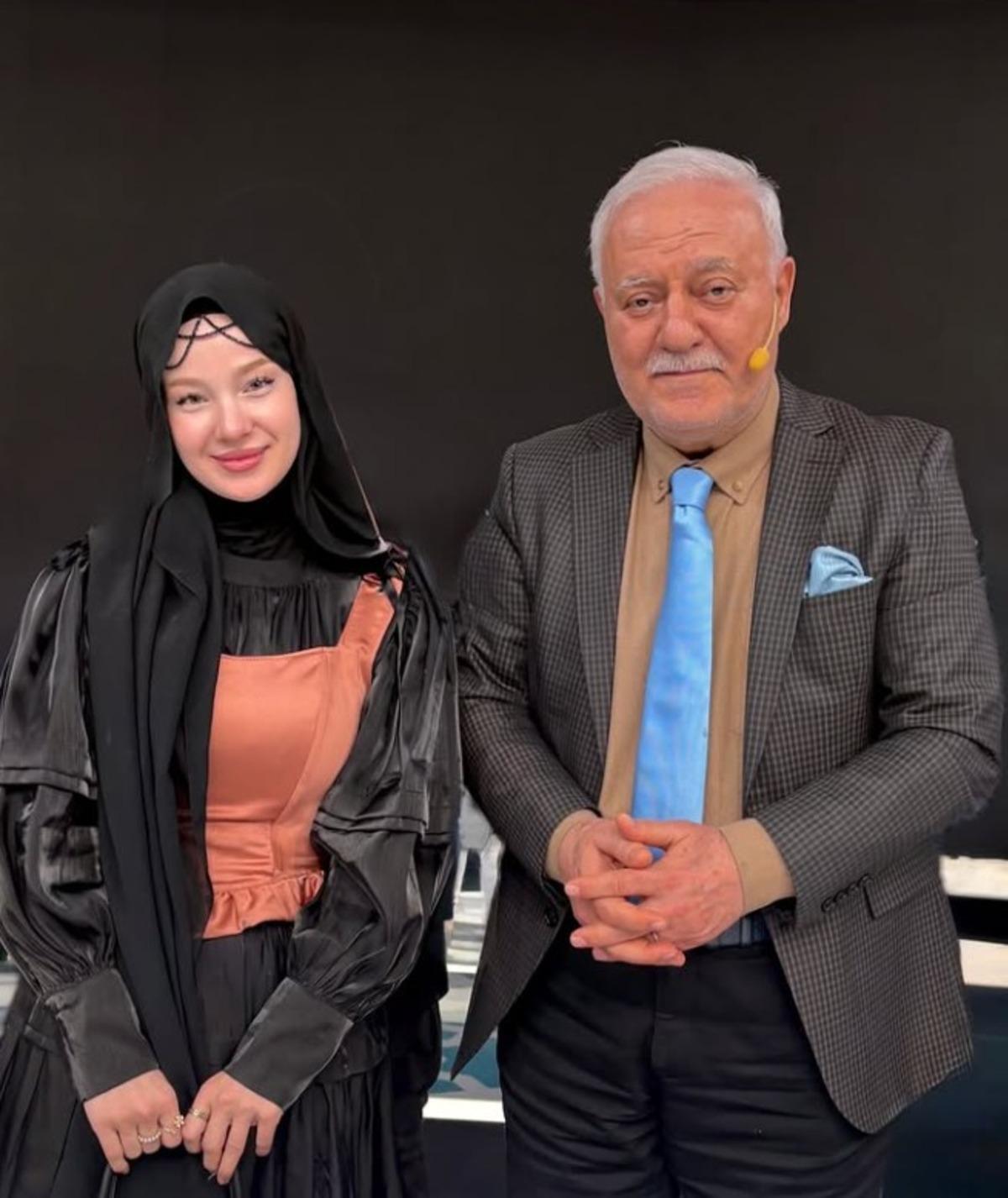 Nihat Hatipoğlu&rsquo;nun oğlu ile videolar &ccedil;ekiyordu! TikTok yayınında 42 dakikada kazandığı para dudak u&ccedil;uklattı  2