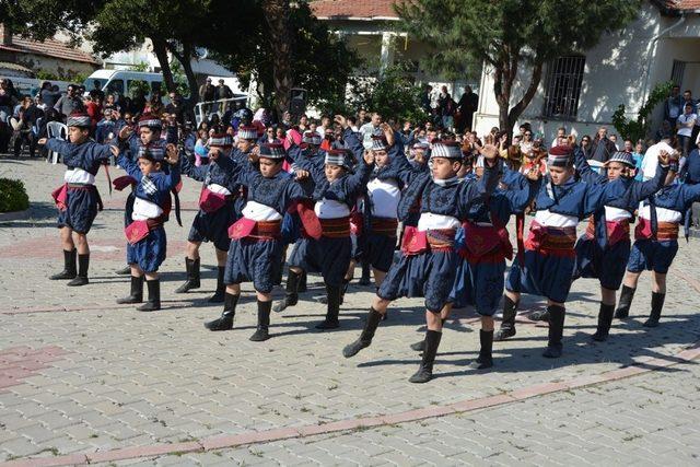 Helvacı Mahallesi’nde 23 Nisan coşkusu