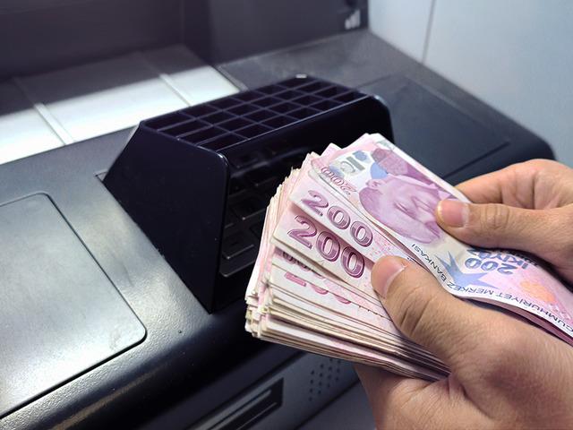 Bakan G&ouml;ktaş duyurdu: Annelerin hesaplarına yatırdık