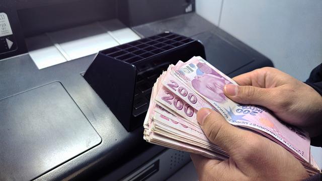 Bakan Göktaş duyurdu: Annelerin hesaplarına yatırdık