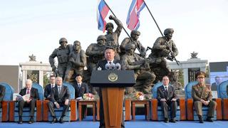 Görüntüler Kuzey Kore'den! Kim Jong-Un açıkladı: Kendilerini patlatarak şehit oldular