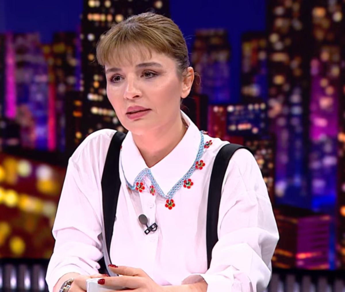 Gonca Vuslateri den dadı sitemi: "T&uuml;rk, T&uuml;rkmen, &Ouml;zbek..." 1