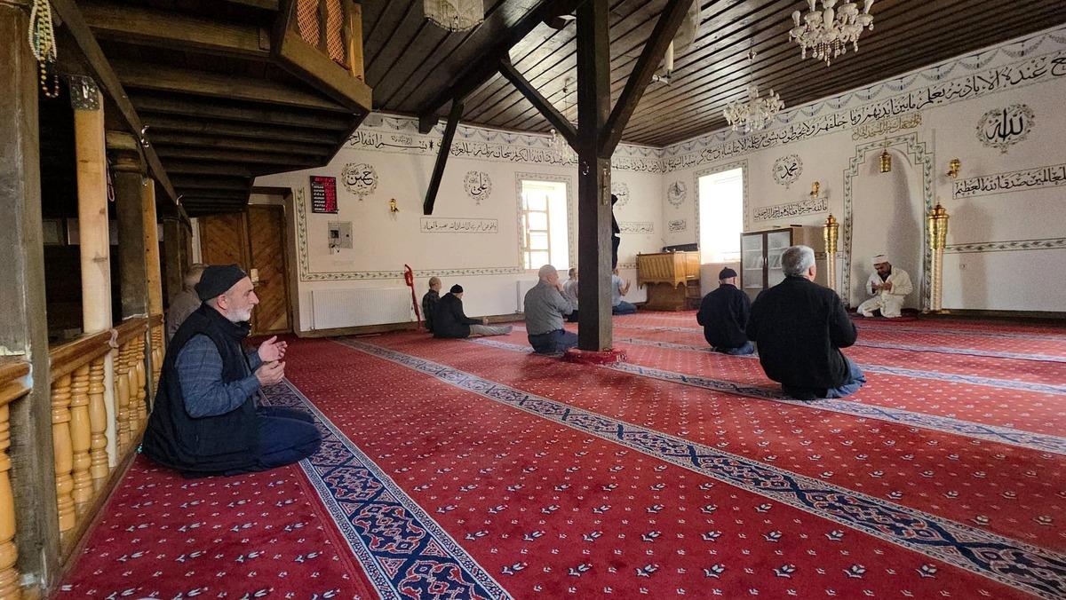 Sırrı y&uuml;zyıllar sonra &ccedil;&ouml;z&uuml;ld&uuml;! Cami duvarından o şehrin planı &ccedil;ıktı 5