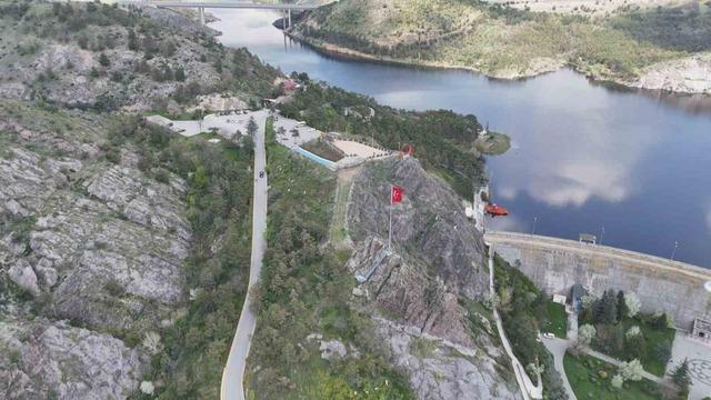 Ankara&rsquo;da yağışlar ve eriyen kar suları barajlara can suyu oldu 2