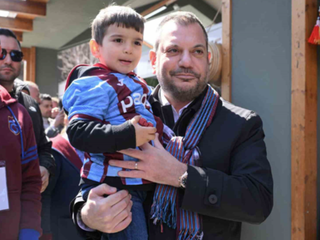 Ertuğrul Doğan: "Trabzonspor hi&ccedil;bir kalıba sığmaz"