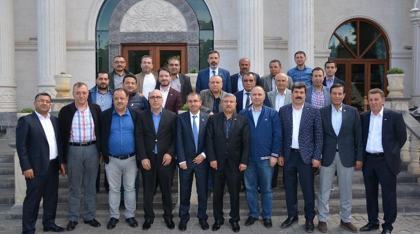 Halıcılar ortak başarı i&ccedil;in kenetlendi