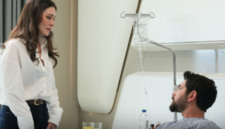 Yeni b&ouml;l&uuml;m &ouml;ncesi paylaşıldı! Başrol &ccedil;iftin &ouml;n&uuml;ne ge&ccedil;tiler