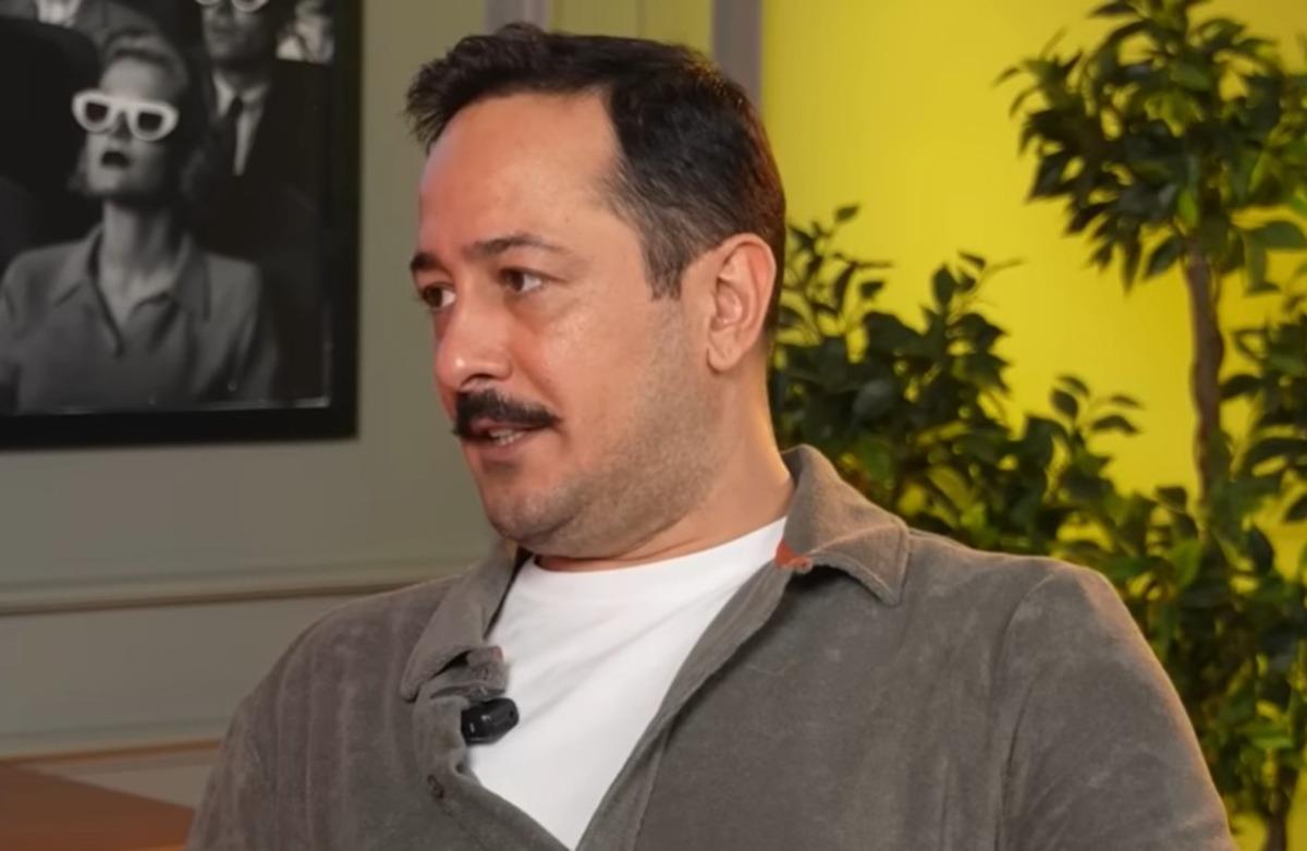 Sarp Apak ın itirafı sosyal medyayı salladı! Bir yıl boyunca bunu yapmış:  Ayak resmi olsa...  1