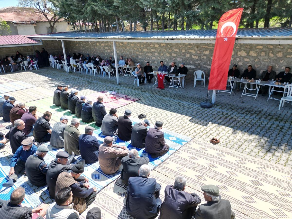  Nasreddin Hoca Mahallesi nde yağmur ve ş&uuml;k&uuml;r duası 2