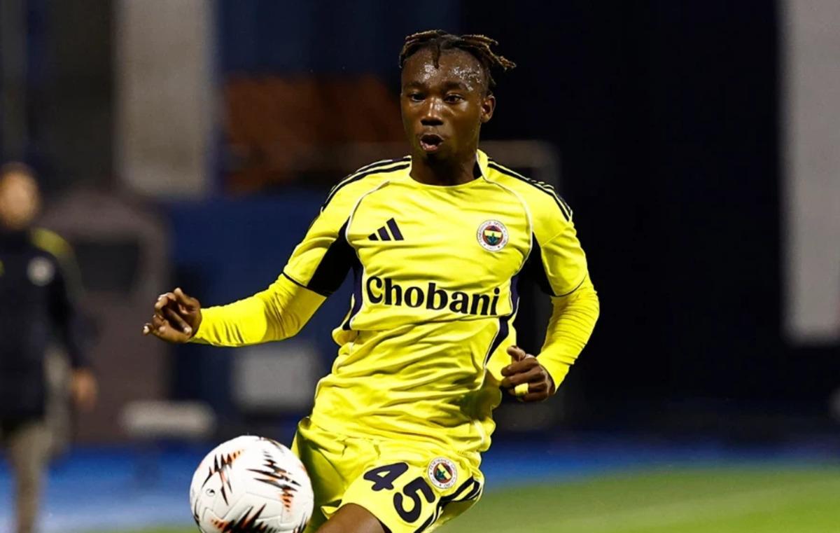 Fenerbah&ccedil;e nin gen&ccedil; yıldızı Dorgeles Nene ye Dortmund talip oldu! 1