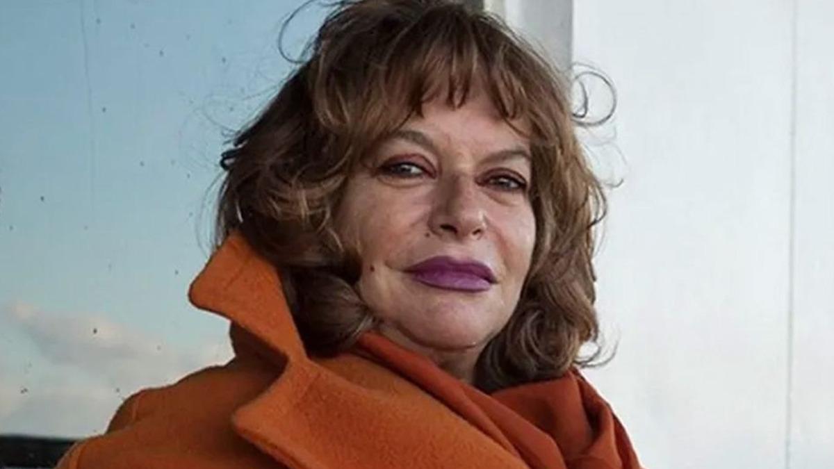 Gazeteci ve yazar Mine Kırıkkanat hakkında soruşturma başlatıldı 1