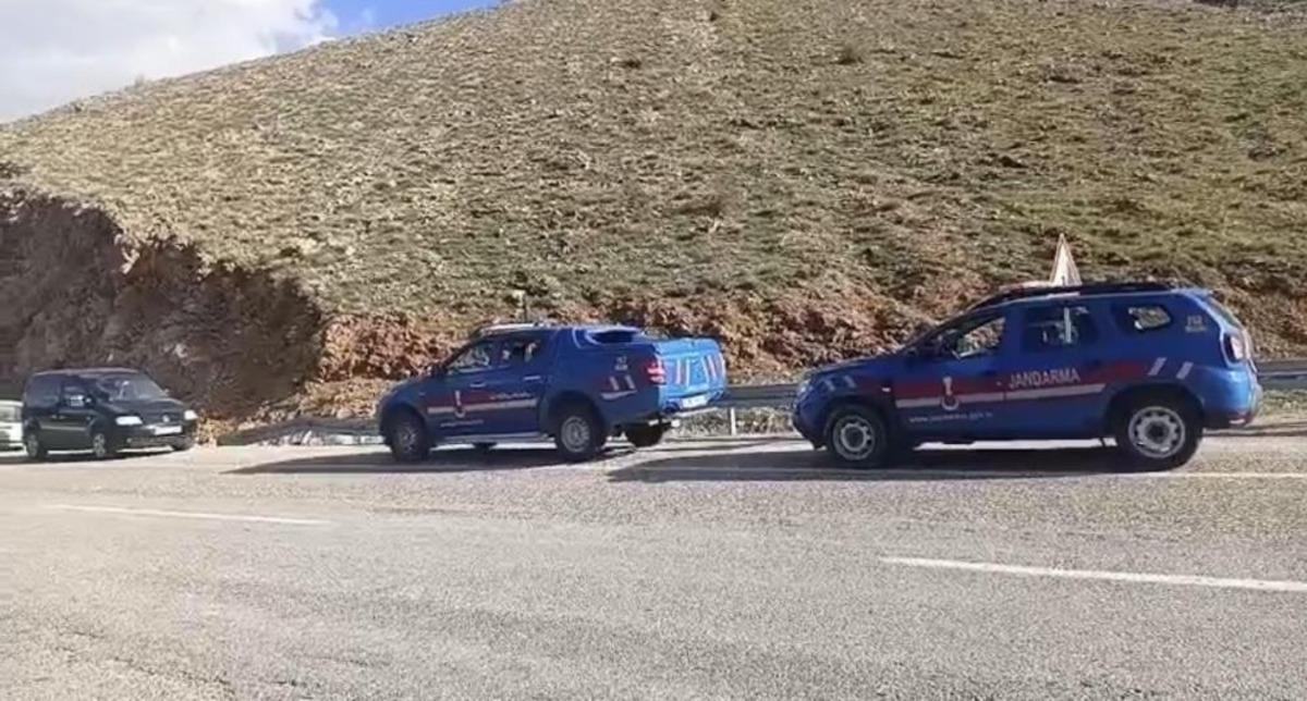 Dağda helikopter destekli kurtarma operasyonu 1