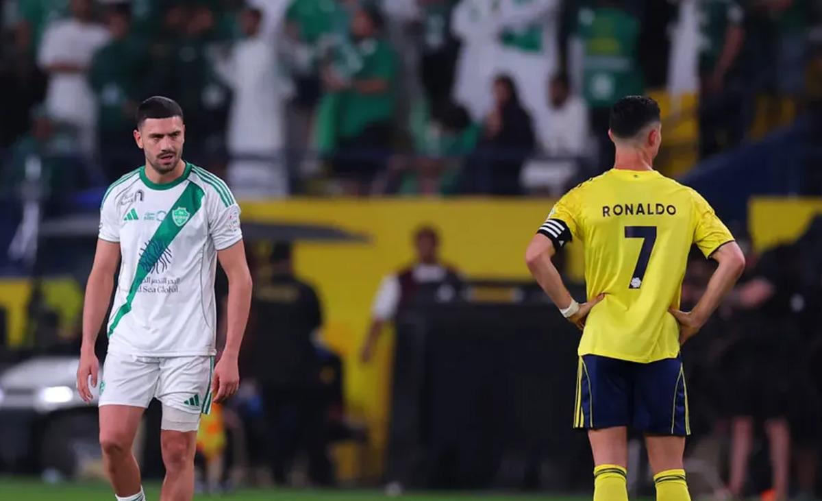 Merih Demiral ile Cristiano Ronaldo papaz oldu! Ma&ccedil; sonu kapıştılar 3