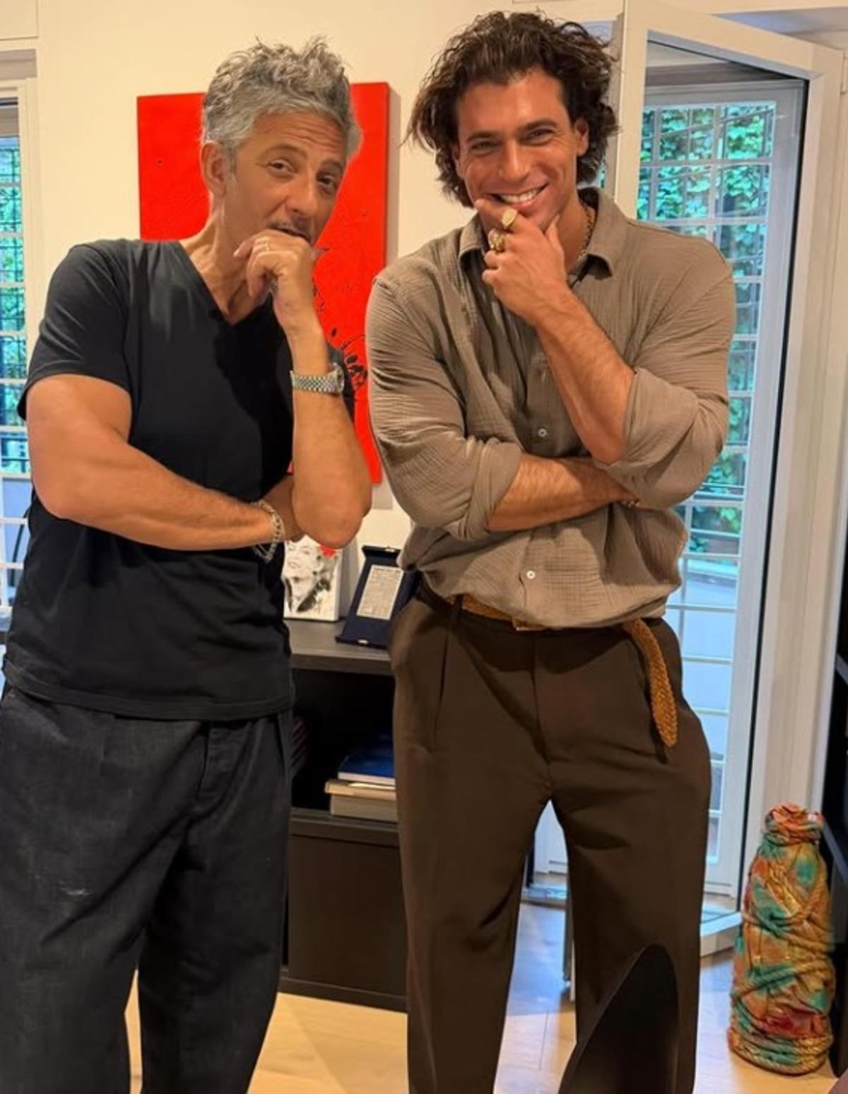 Can Yaman sa&ccedil;ı bıraktı, sakalı kesti! Kimse tanıyamadı  2