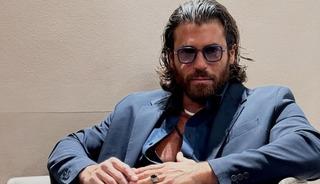 Sa&ccedil;ı bıraktı, sakalı kesti! Kimse tanıyamadı