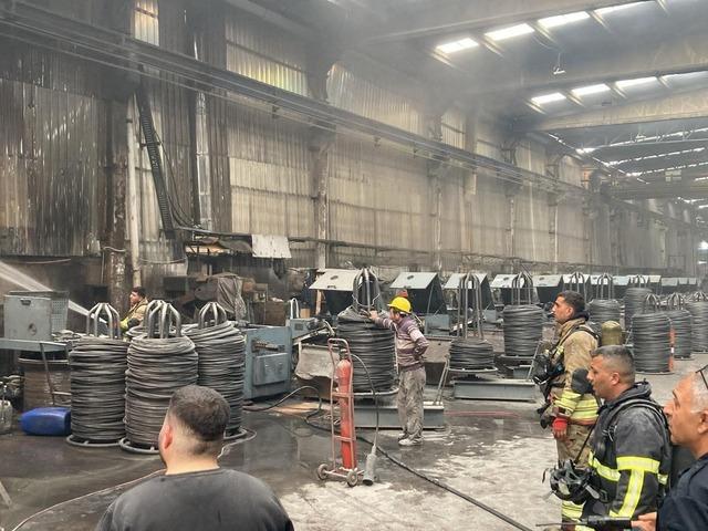 D&ouml;rtyol&rsquo;da tel fabrikasında yangın 2