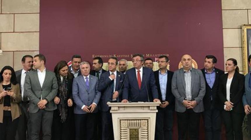 Son dakika! CHP ve İYİ Parti anlaştı! Hangi milletvekilleri İYİ Parti'ye ge&ccedil;ti?