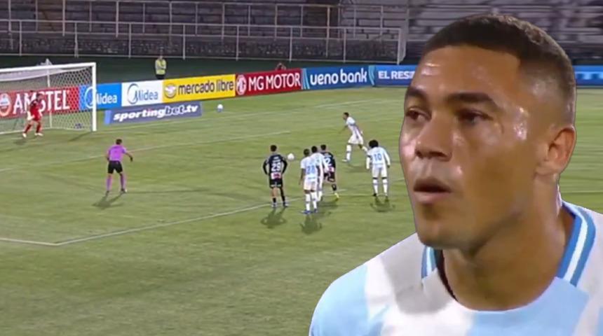 Galatasaray'ın eski yıldızı Carlos Vinicius, 6 dakikada 3 penaltı ka&ccedil;ırdı!