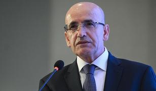 Bakan Şimşek: 'D&ouml;viz kazandırıcı sekt&ouml;rleri desteklemeye devam edeceğiz'