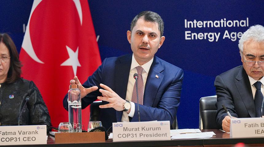 Bakan Kurum: 'Yapılması gereken en kritik atılım, temiz enerjiye ge&ccedil;işi hızlandırmak'